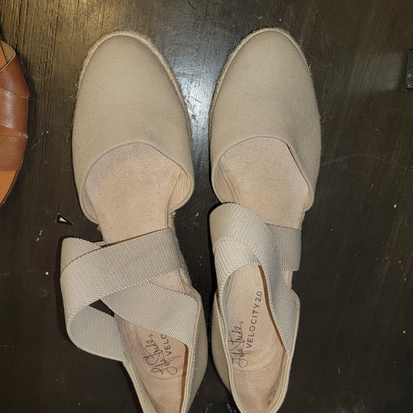 Bunch of Sandals 5x Size 10 - Picture 5 of 6